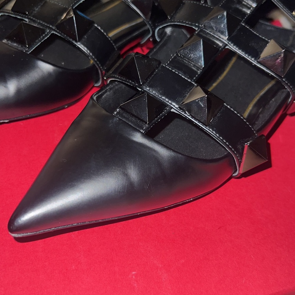 Valentino Black Leather Rockstud Ankle-Strap Pointed Flats - Picture 4 of 16
